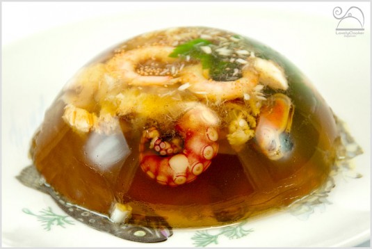 Заливной морской коктейль Заливной морской коктейль
