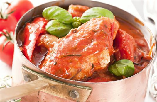 Курица в томатно-розмариновом соусе Курица в томатно-розмариновом соусе