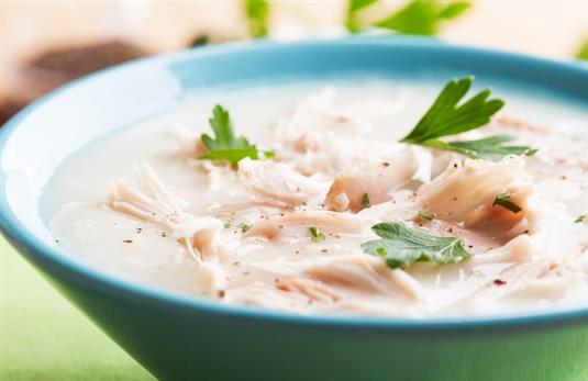 Суп-пюре из куриного мяса и огурцов Суп-пюре из куриного мяса и огурцов