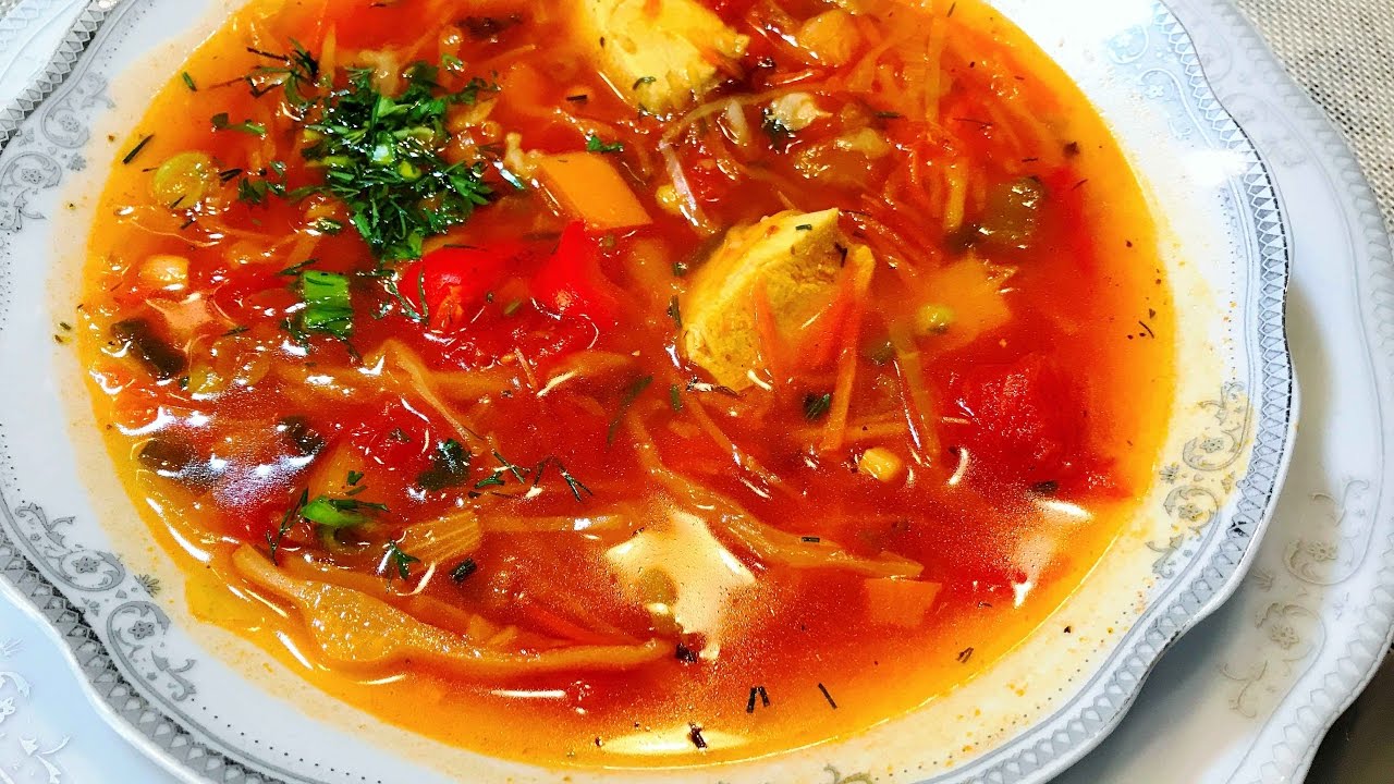 Борщ с яблоками и куриным филе Борщ с яблоками и куриным филе
