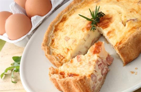 Киш с ветчиной и сыром Киш с ветчиной и сыром