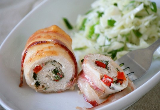 Куриные рулетики в беконе Куриные рулетики в беконе
