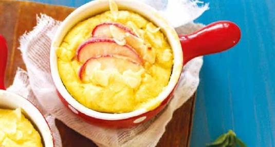 Запеканка с яблоками и миндалем